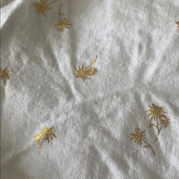 Shorts - Picture 3 of 4